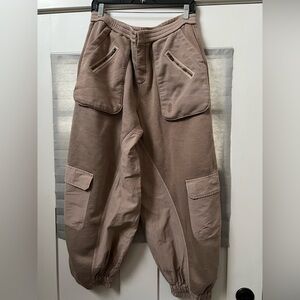 Free People Movement Buckle Down Joggers NWOT, dark Tan size XL